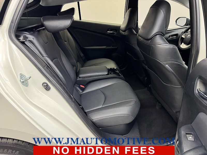 Used 2017 Toyota Prius Prime Premium FWD image 19