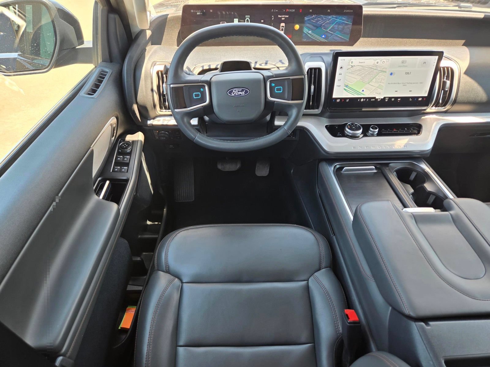 Used 2025 Ford Expedition Max Active AWD/4WD image 19