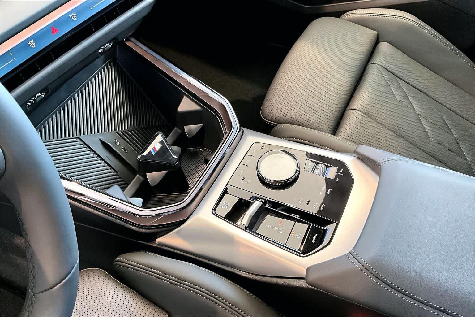 New 2026 BMW X3 xDrive30i w/ Premium Package AWD/4WD image 8