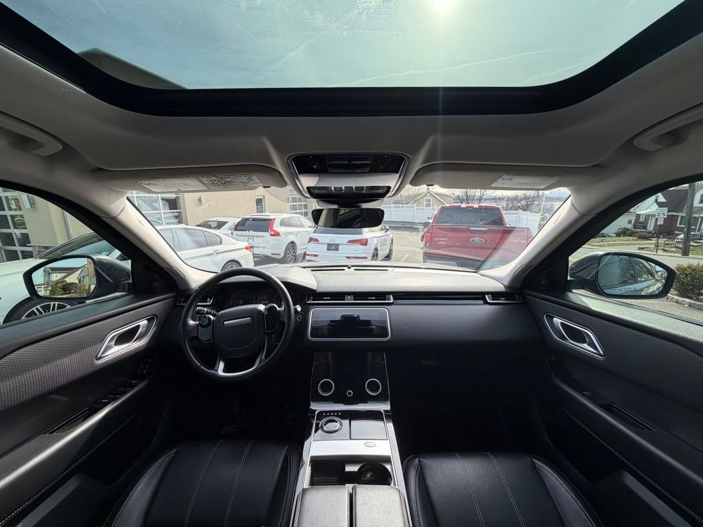 Used 2020 Land Rover Range Rover Velar S AWD/4WD image 13