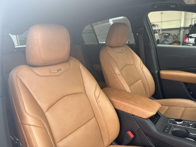 Certified 2024 Cadillac XT4 Premium Luxury AWD/4WD image 52