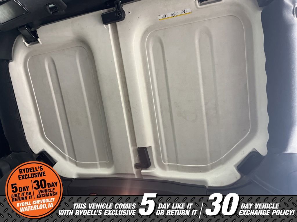 Used 2016 Jeep Wrangler Unlimited Sahara w/ Connectivity Group image 33