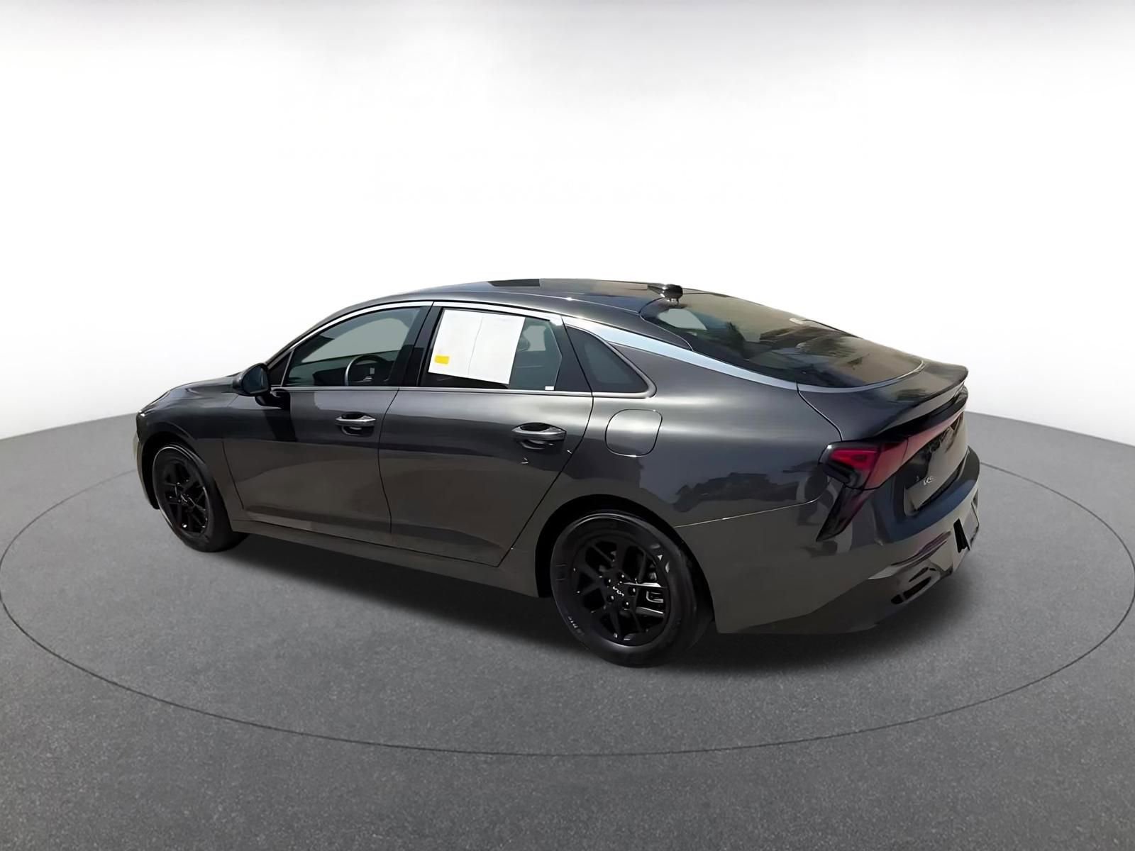 Used 2025 Kia K5 LXS FWD image 10