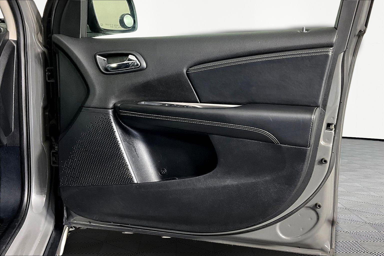 Used 2020 Dodge Journey Crossroad image 29