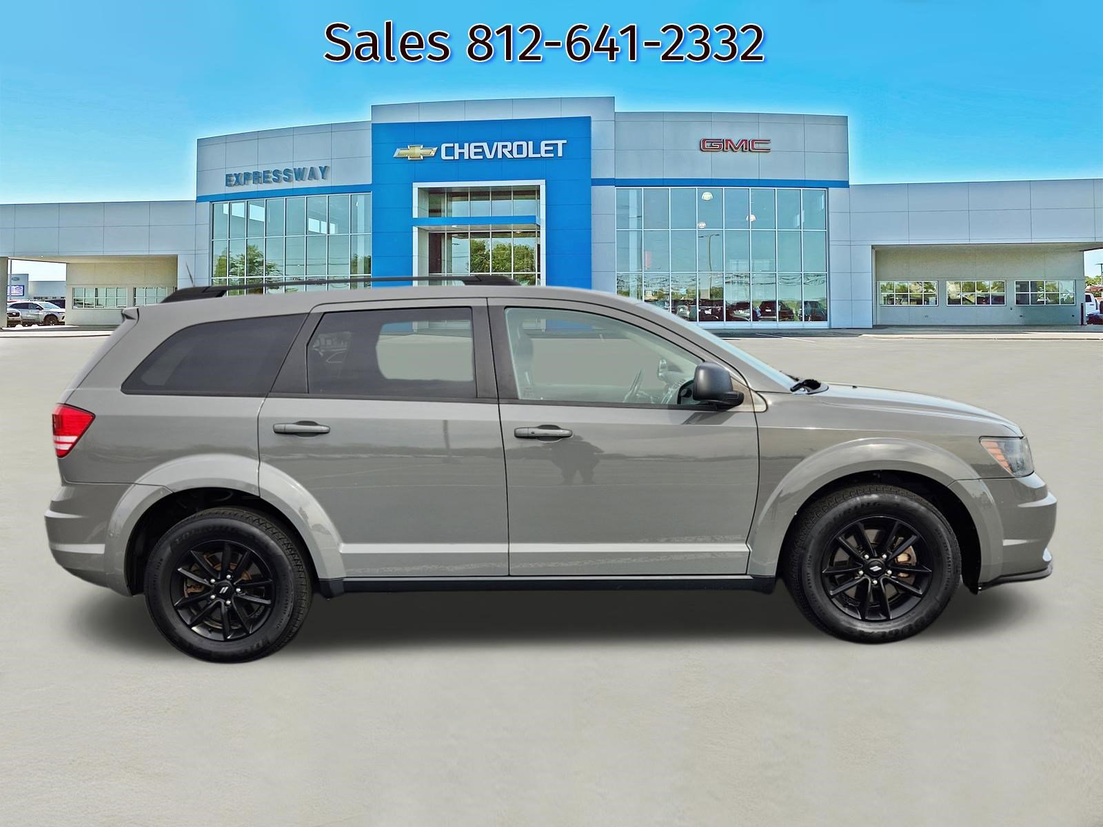 Used 2020 Dodge Journey SE w/ SE Popular Equipment Group FWD image 8