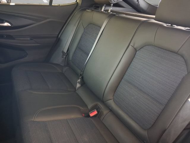 Used 2025 Buick Envista Preferred w/ Convenience I Package FWD image 28