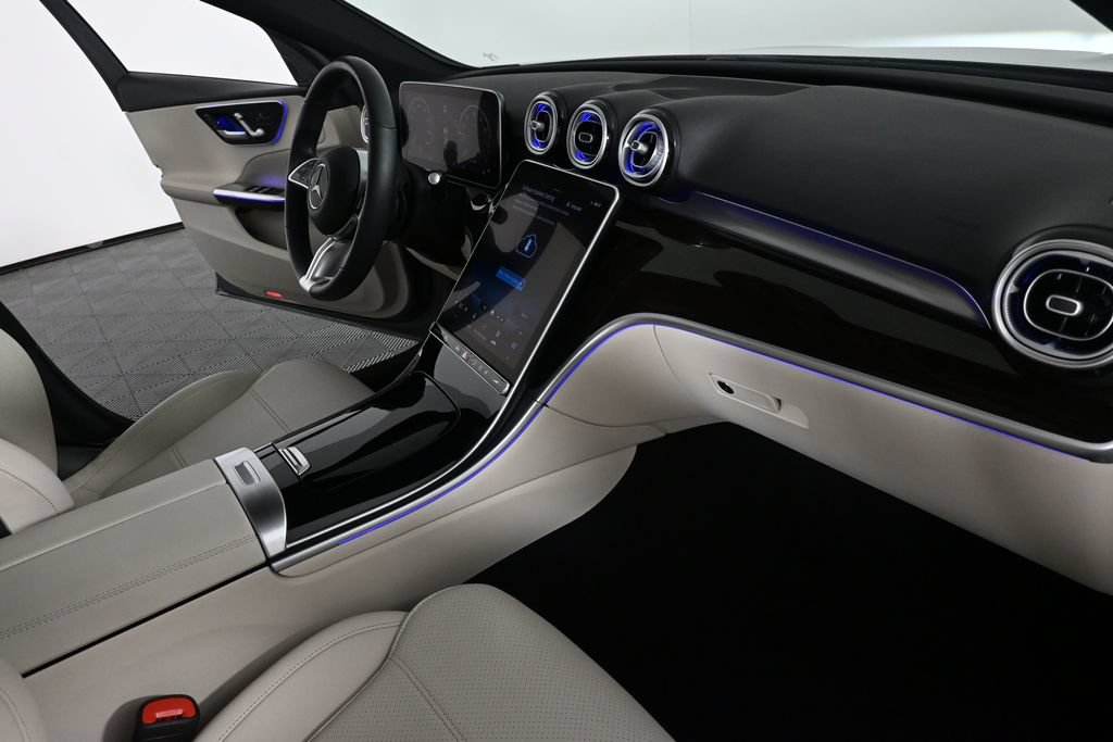 Certified 2022 Mercedes-Benz C 300 4MATIC Sedan image 22