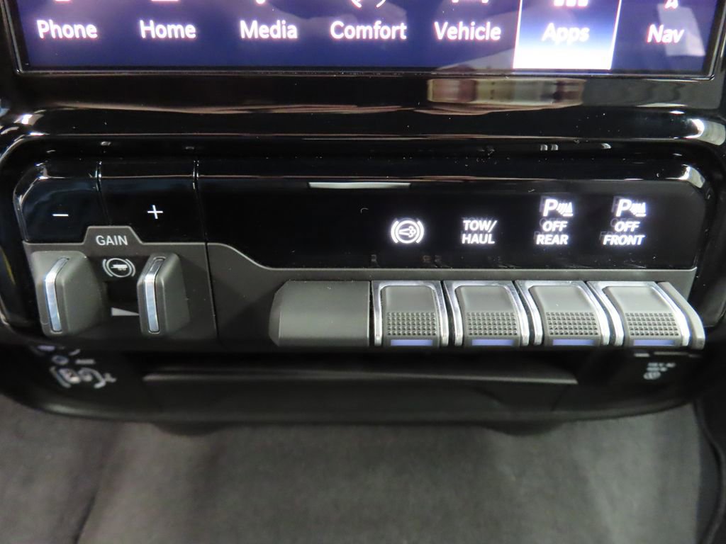 Used 2026 RAM 2500 Laramie AWD/4WD image 57