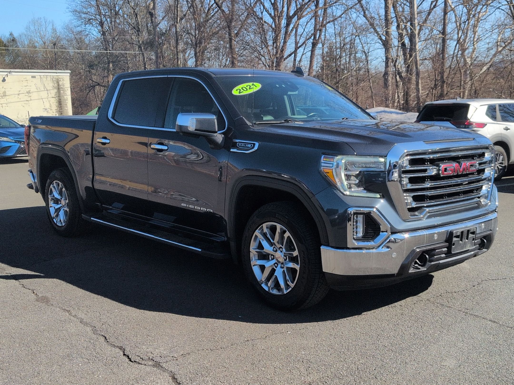Used 2021 GMC Sierra 1500 SLT w/ SLT Convenience Package image 3