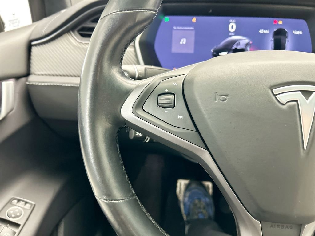 Used 2021 Tesla Model X Performance image 11