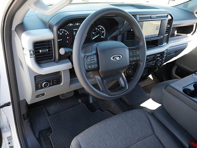 New 2026 Ford F250 XL w/ FX4 Off-Road Package image 11