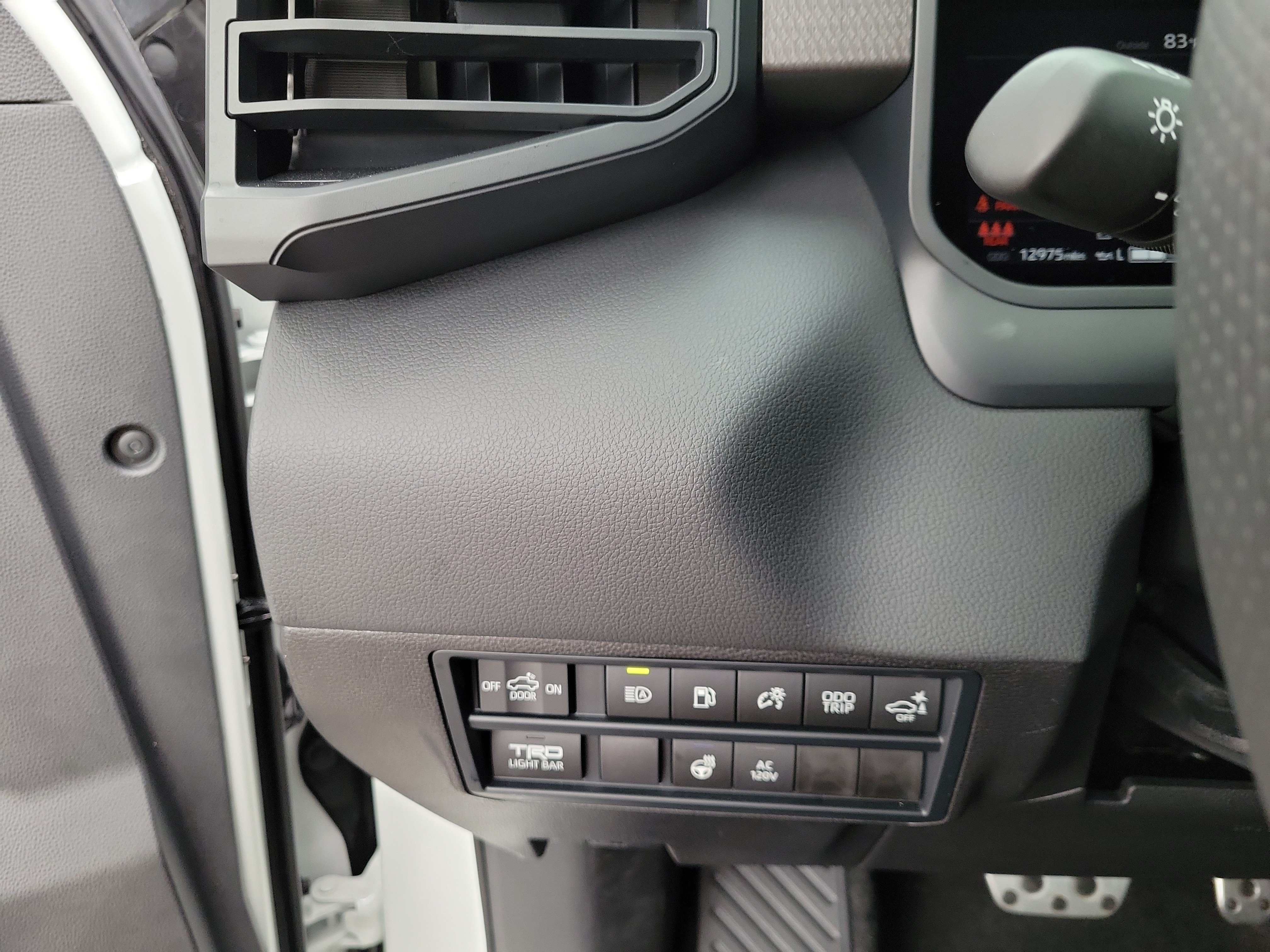 Used 2025 Toyota Tundra TRD Pro AWD/4WD image 17
