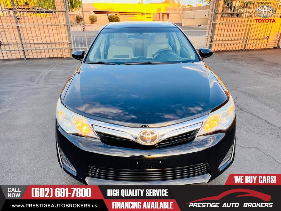 Used 2013 Toyota Camry LE image 3