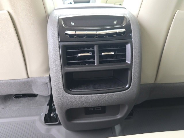 New 2025 Cadillac XT5 Premium Luxury w/ Technology Package image 17