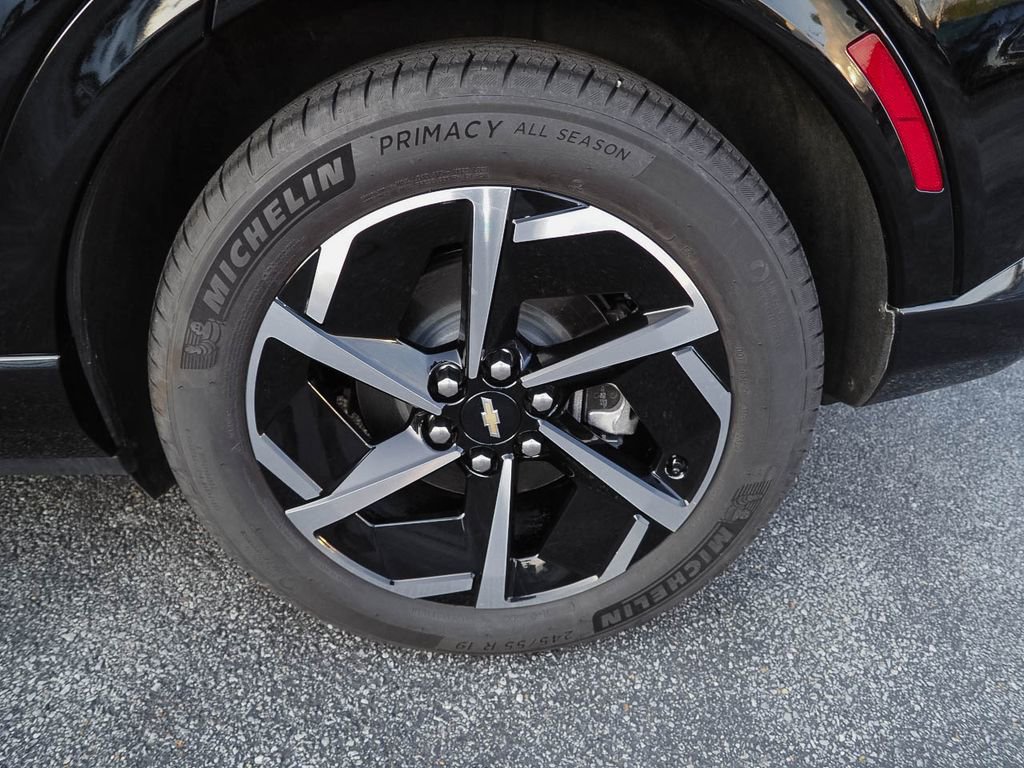 Used 2025 Chevrolet Equinox EV LT w/ Convenience Package FWD image 35