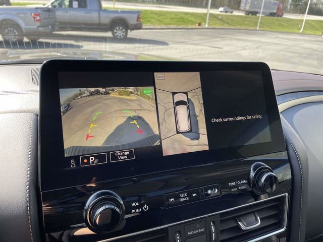 Used 2022 Nissan Armada Platinum image 33