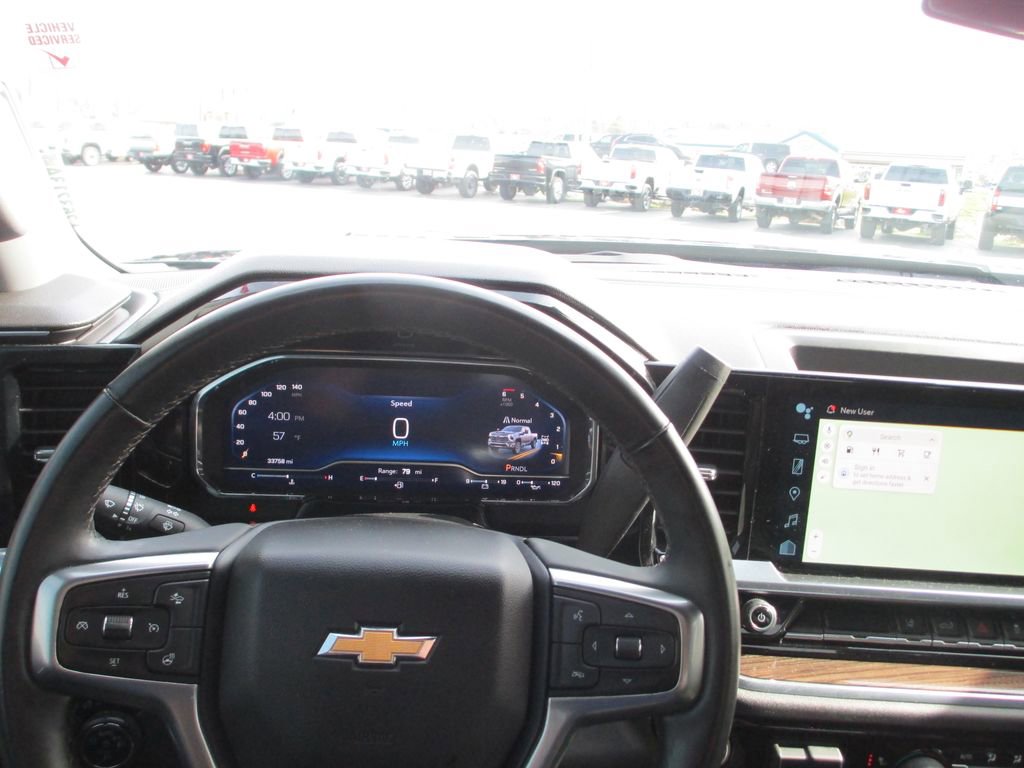 Used 2024 Chevrolet Silverado 2500 LT image 30