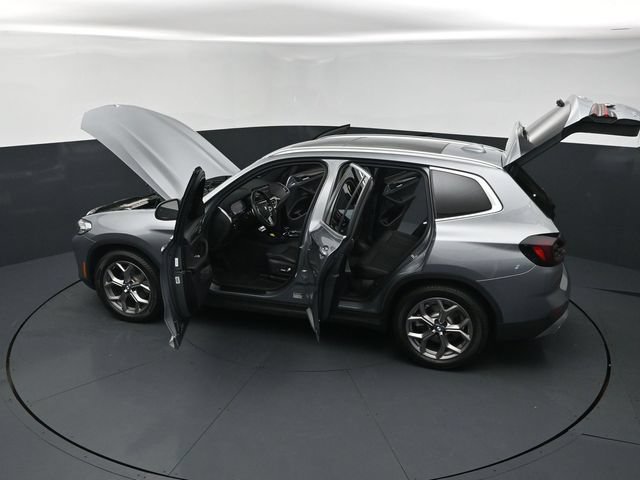 Used 2023 BMW X3 xDrive30i AWD/4WD image 27