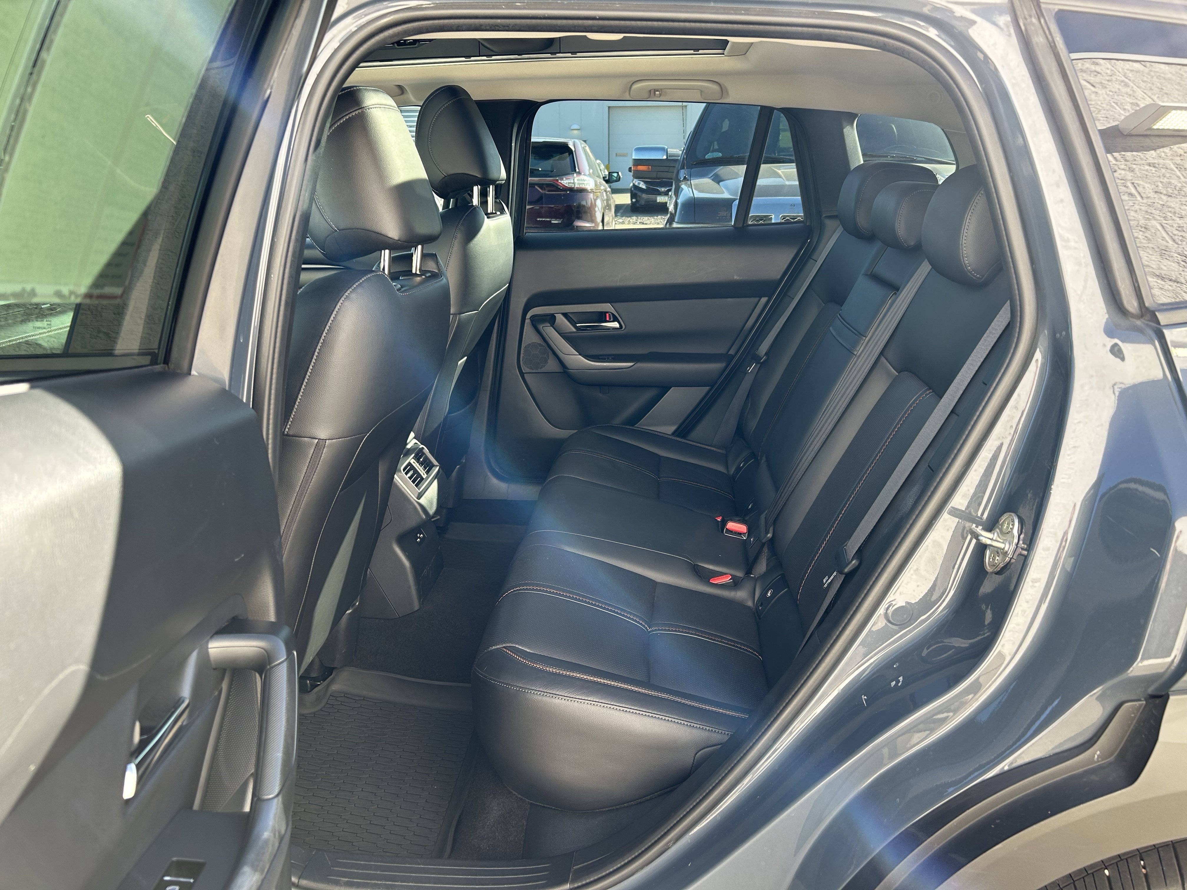 Used 2023 MAZDA CX-50 AWD 2.5 S w/ Cargo Package image 17