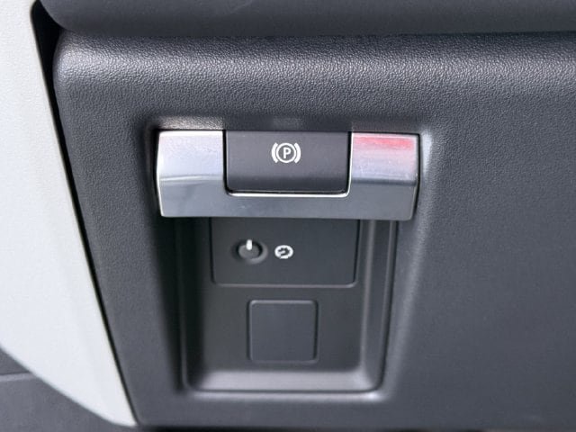 Used 2024 Land Rover Defender 110 S AWD/4WD image 22