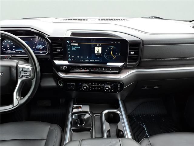 Used 2024 Chevrolet Silverado 1500 LTZ AWD/4WD image 13