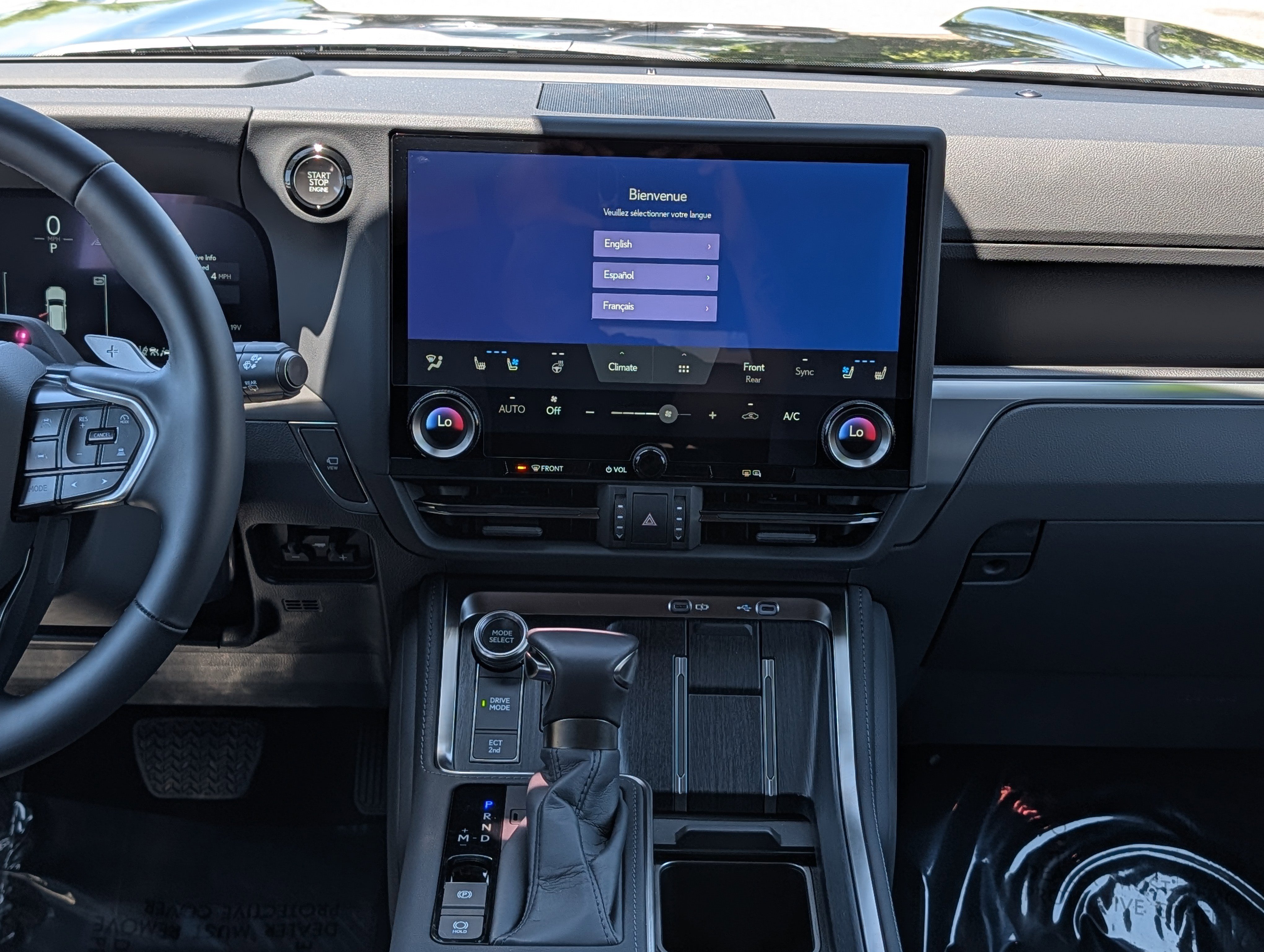 Used 2025 Lexus GX 550 w/ Accessory Package (Z1) AWD/4WD image 46