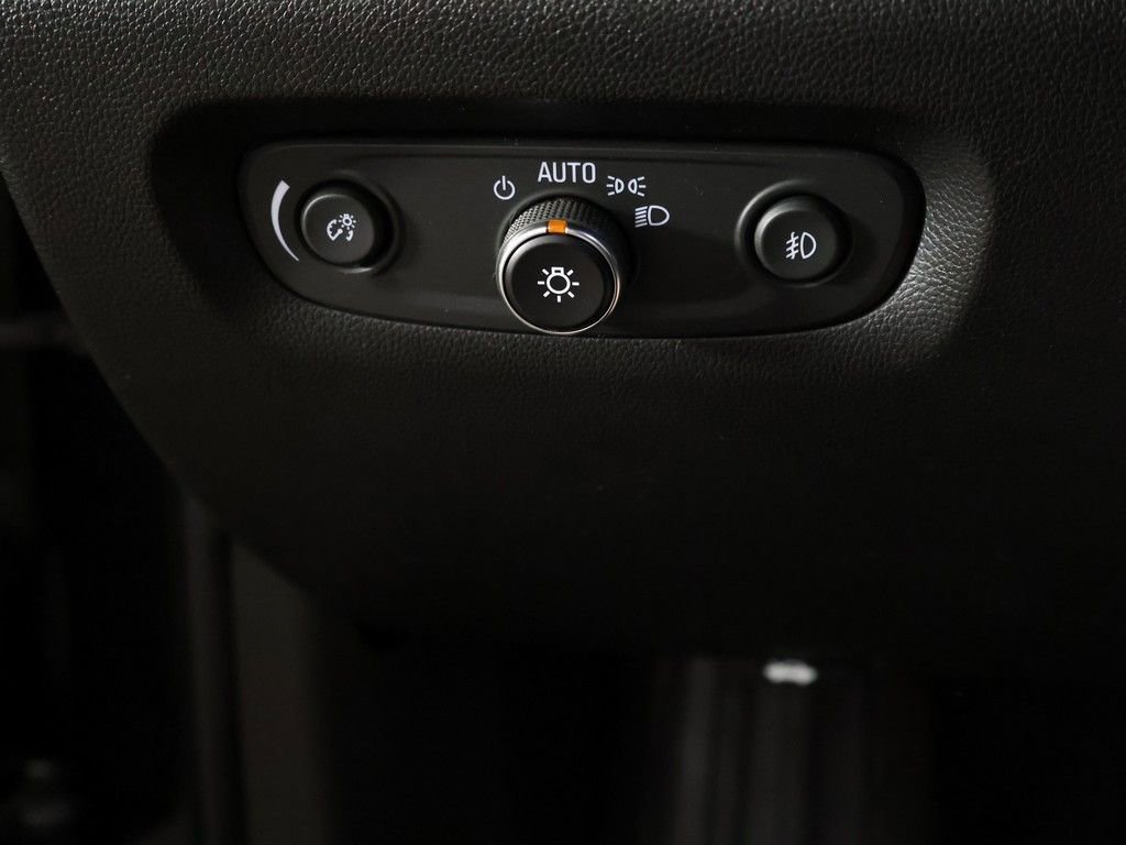 Used 2020 Chevrolet Traverse LT AWD/4WD image 37