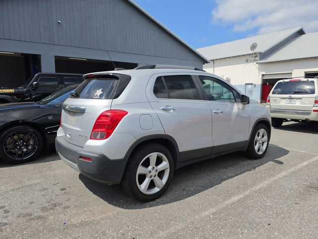Used 2016 Chevrolet Trax LTZ FWD image 3