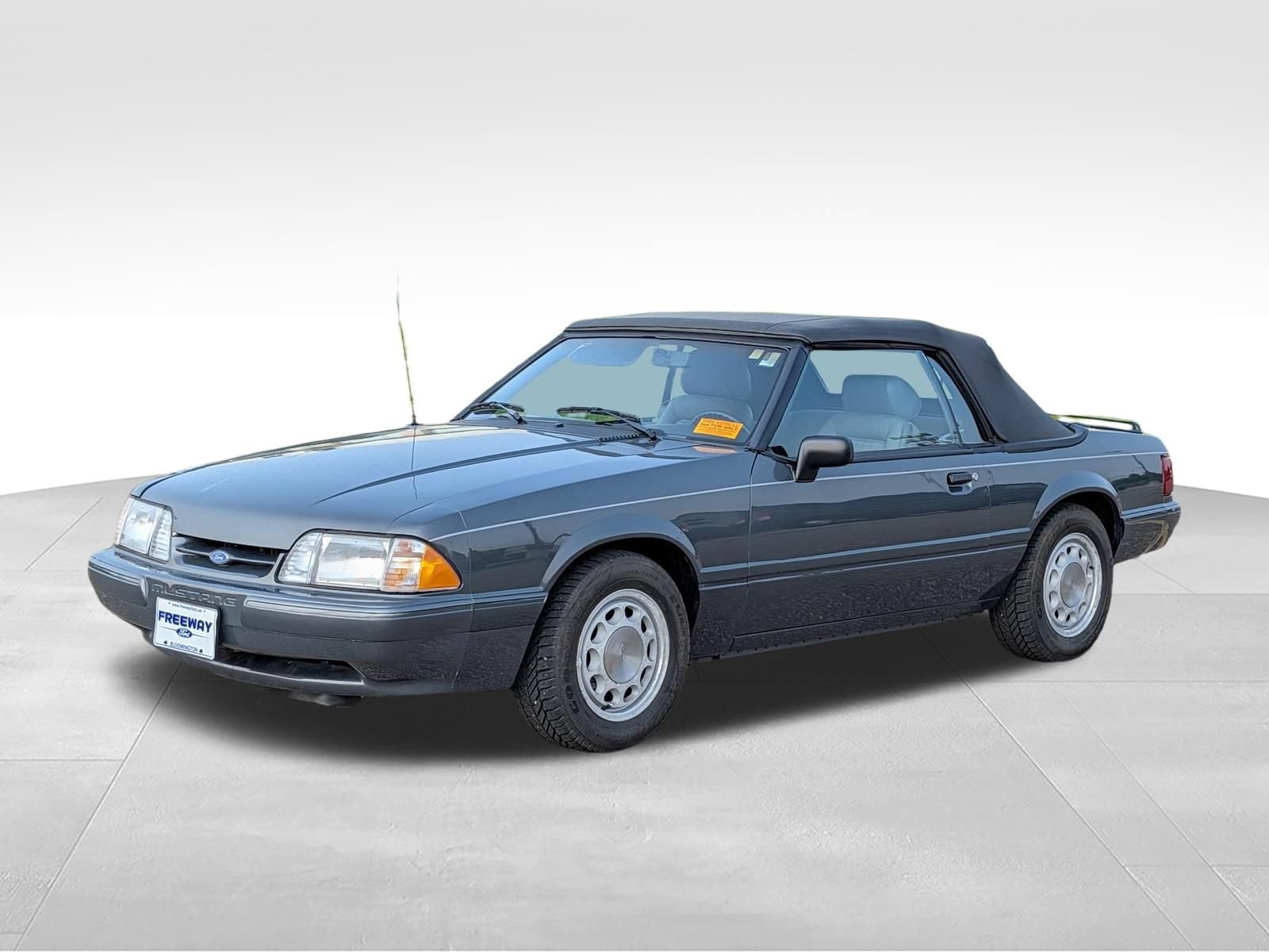 Used 1989 Ford Mustang LX