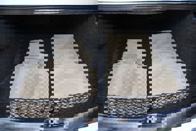 Used 2013 Chrysler 300 Motown w/ Driver Convenience Group image 17