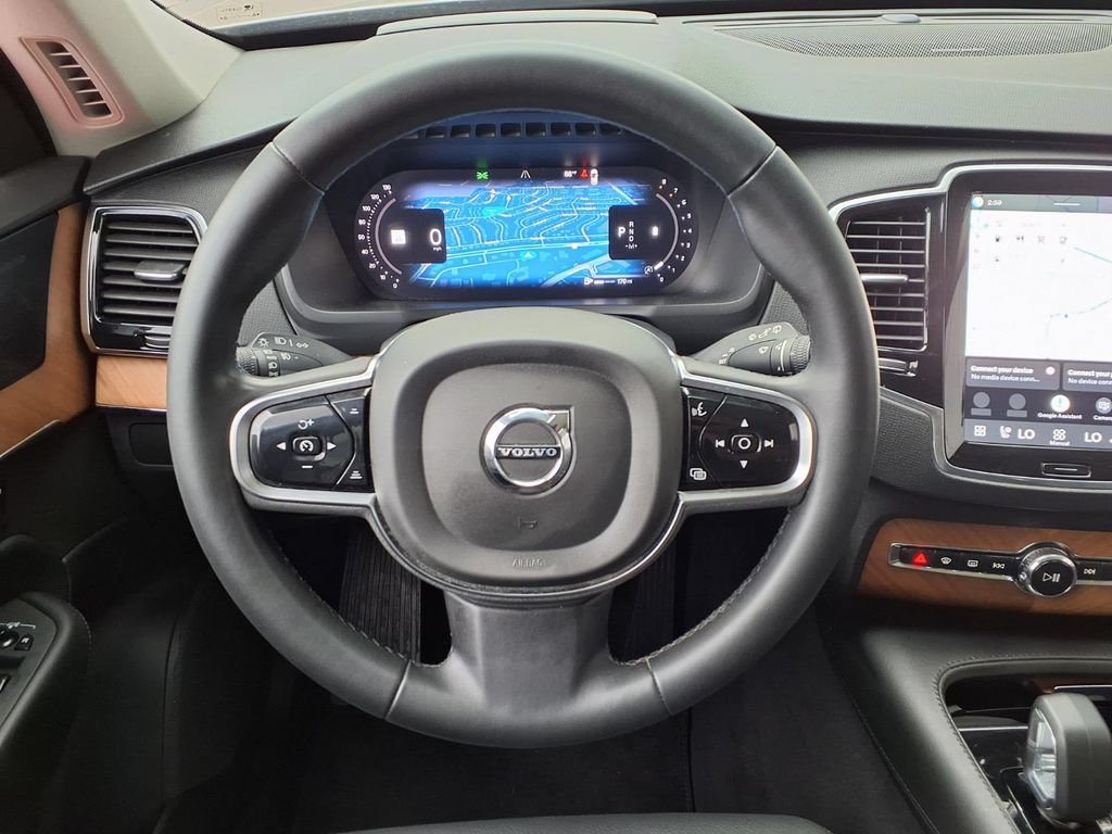 Certified 2023 Volvo XC90 B5 Plus w/ Protection Package AWD/4WD image 15