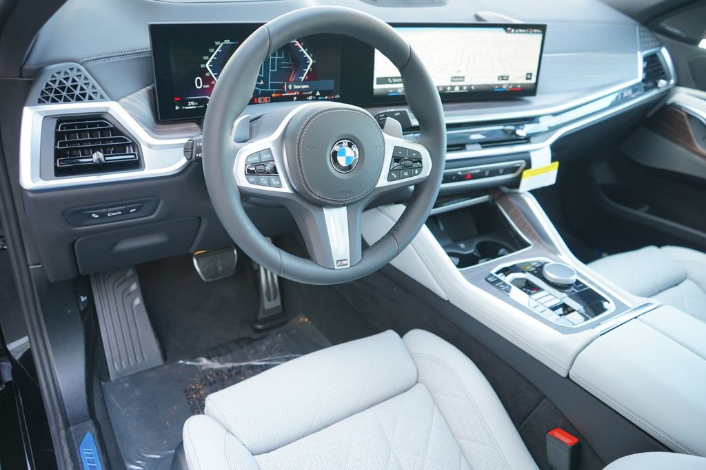 New 2026 BMW X6 xDrive40i w/ Climate Comfort Package image 11
