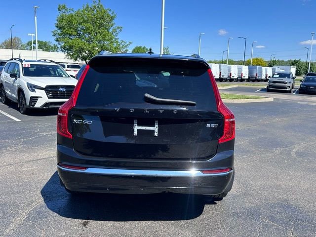 Used 2023 Volvo XC90 B5 Plus w/ Protection Package image 8