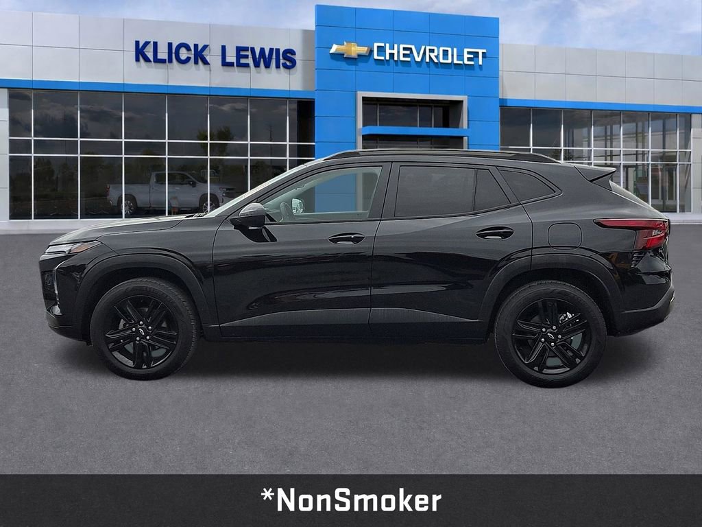 Used 2024 Chevrolet Trax ACTIV w/ Driver Confidence Package FWD image 4