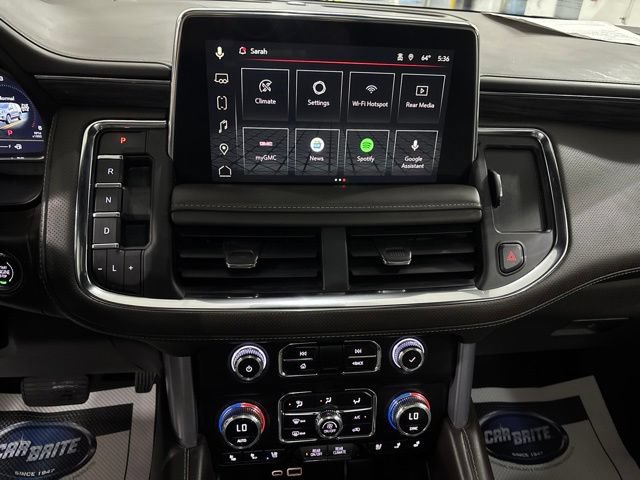 Used 2023 GMC Yukon XL SLT AWD/4WD image 26