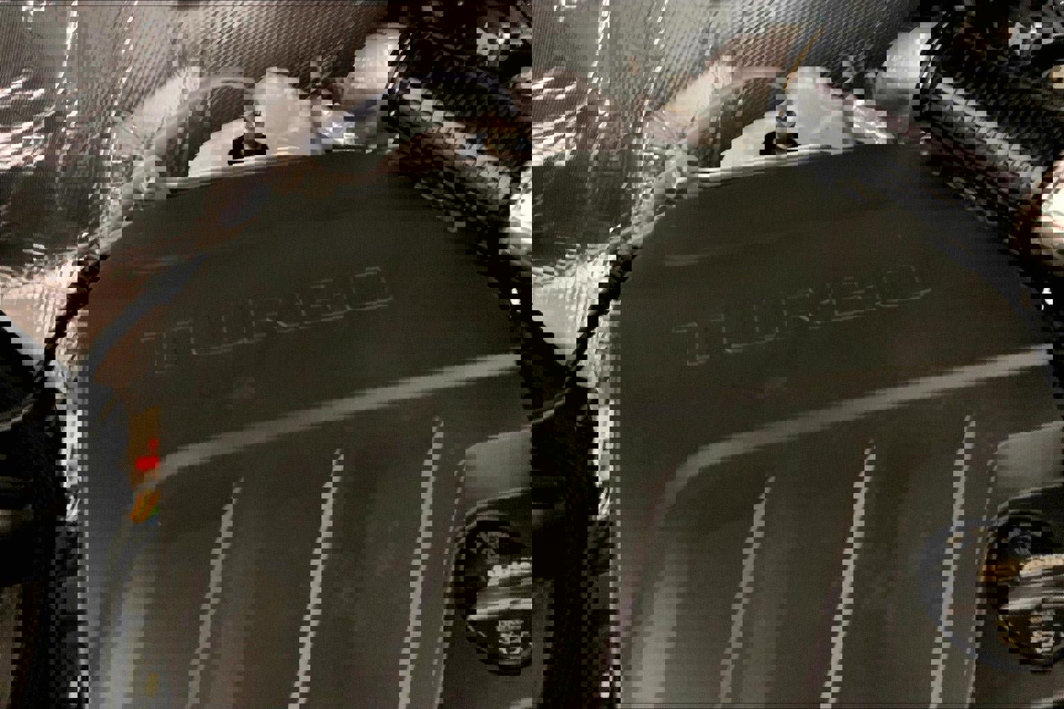 Used 2025 Chevrolet Trax LT w/ LT Convenience Package image 30