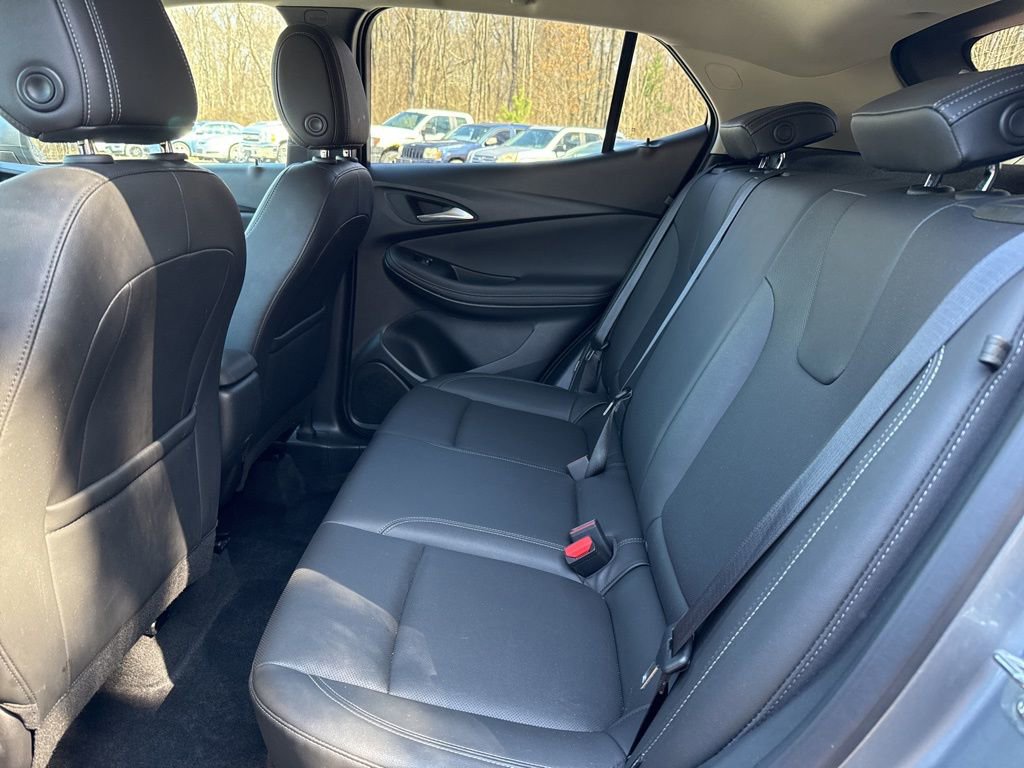 Used 2024 Buick Encore GX Sport Touring image 31