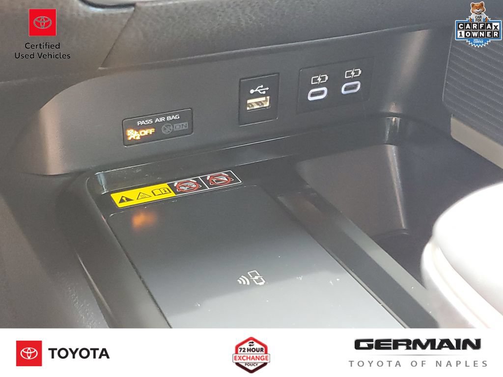 Used 2025 Toyota Camry SE w/ Convenience Package FWD image 33