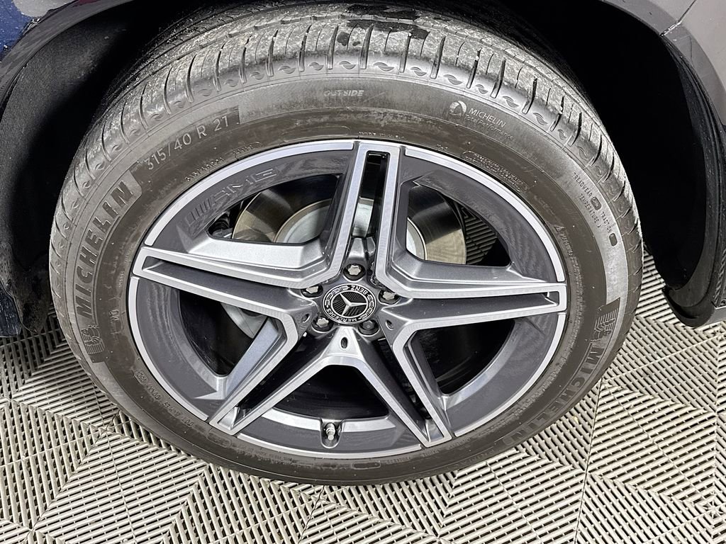 Used 2024 Mercedes-Benz GLS 450 4MATIC image 31