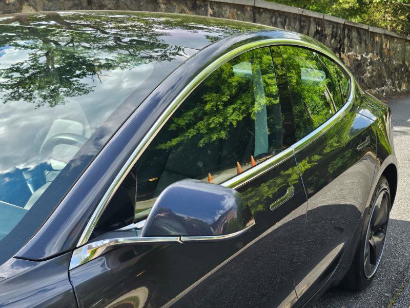 Used 2018 Tesla Model 3 Long Range AWD/4WD image 19