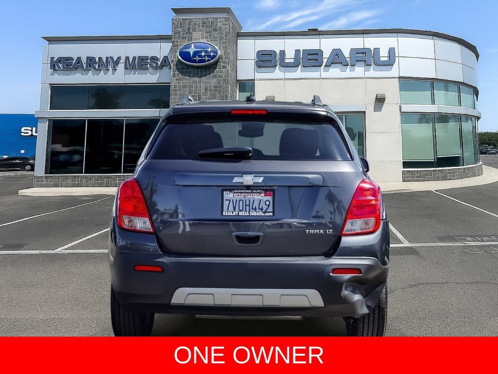 Used 2016 Chevrolet Trax LT w/ LT Sun and Sound Package FWD image 5