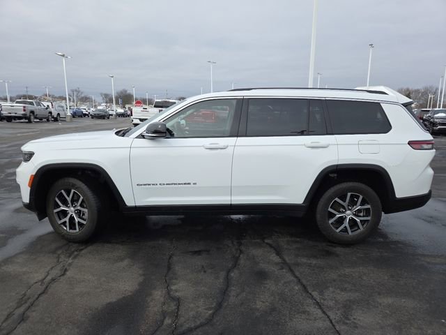 Used 2023 Jeep Grand Cherokee L Limited image 24