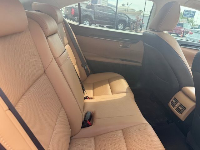 Used 2017 Lexus ES 350 w/ Navigation System Package image 14