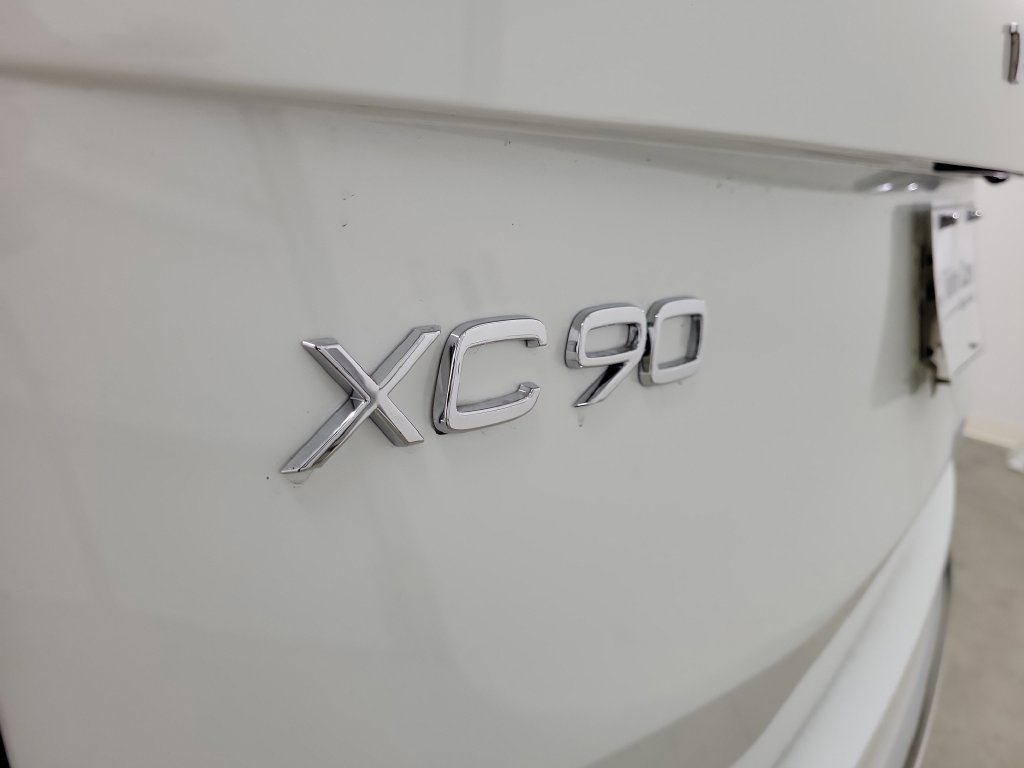 New 2026 Volvo XC90 B6 Ultra w/ Protection Package AWD/4WD image 9