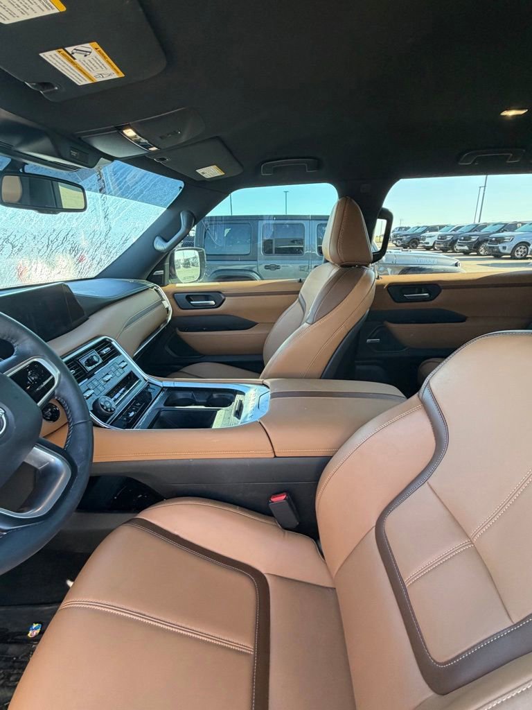 Used 2025 Nissan Armada SL w/ Captain's Chari Seat Package AWD/4WD image 7