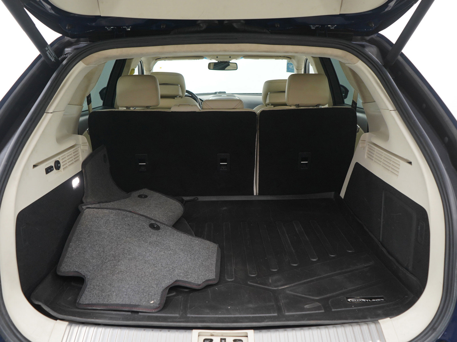 Used 2018 Lincoln MKX Black Label w/ Driver Assistance Package image 11