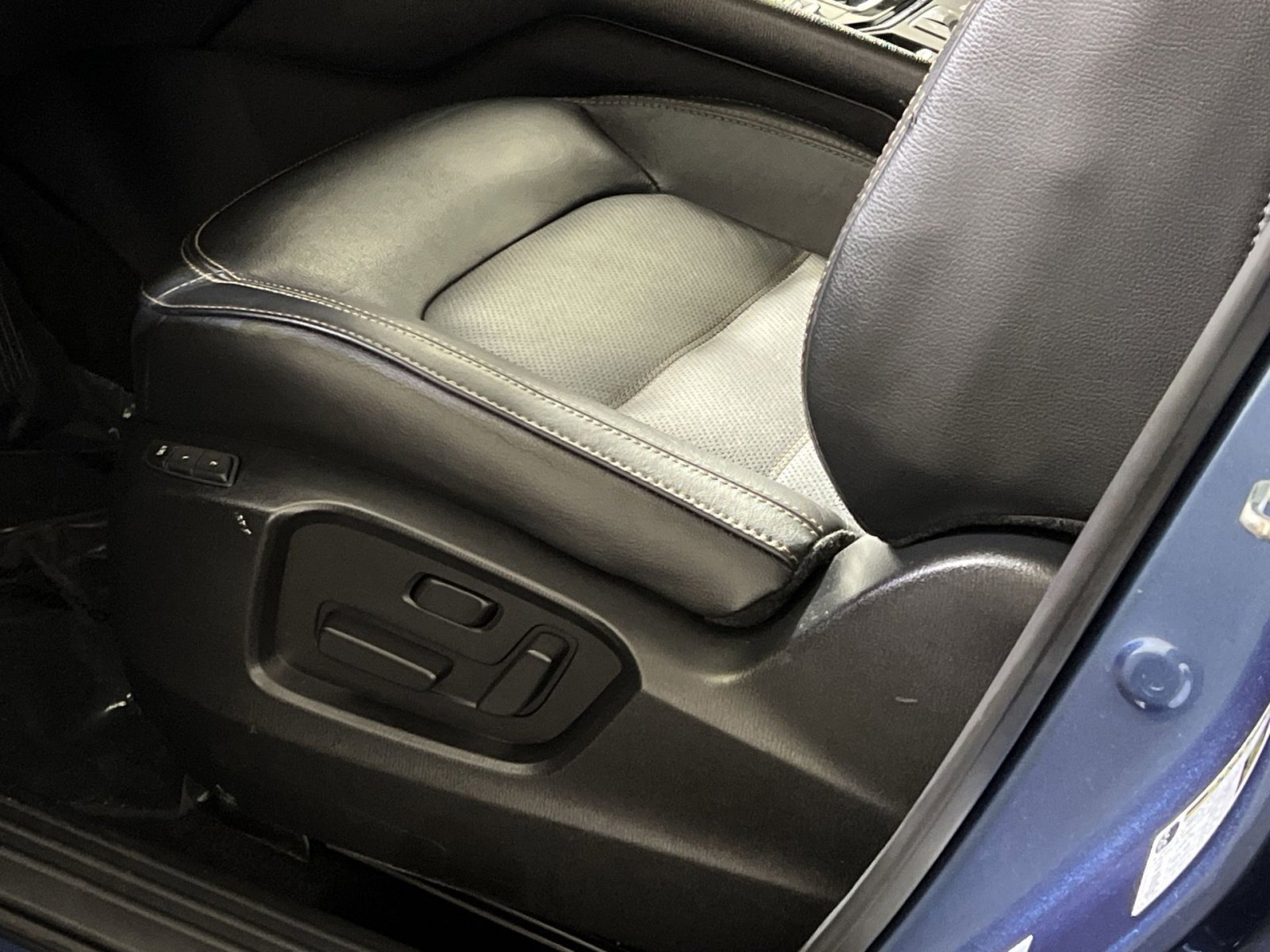 Used 2023 MAZDA CX-5 AWD 2.5 S w/ Preferred Package image 12