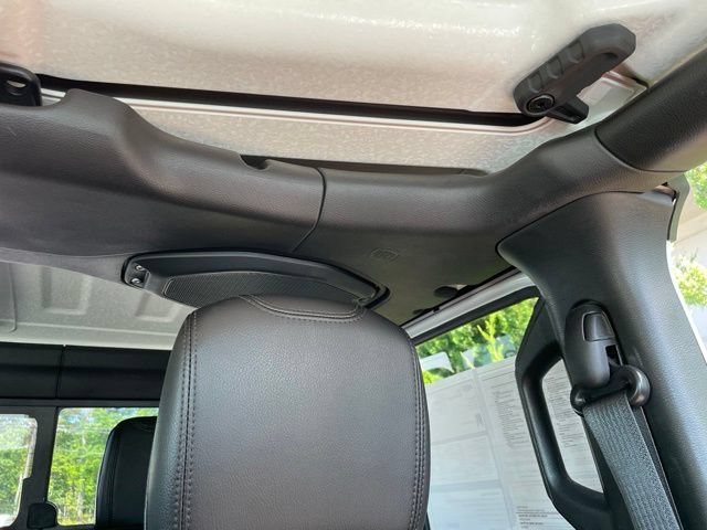 Used 2021 Jeep Gladiator Rubicon AWD/4WD image 45