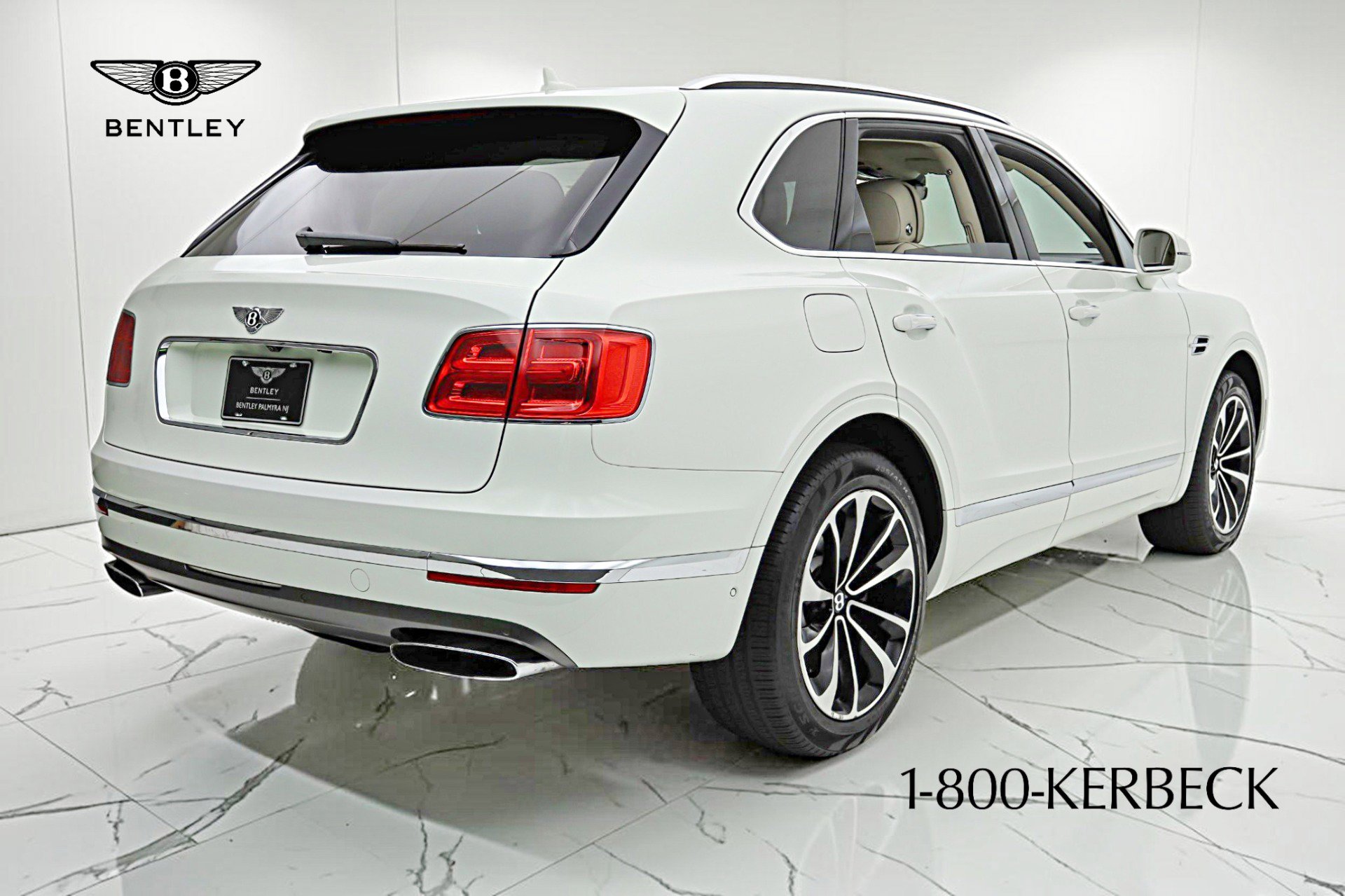 Certified 2017 Bentley Bentayga AWD/4WD image 10