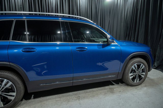 Certified 2026 Mercedes-Benz GLB 250 4MATIC image 4